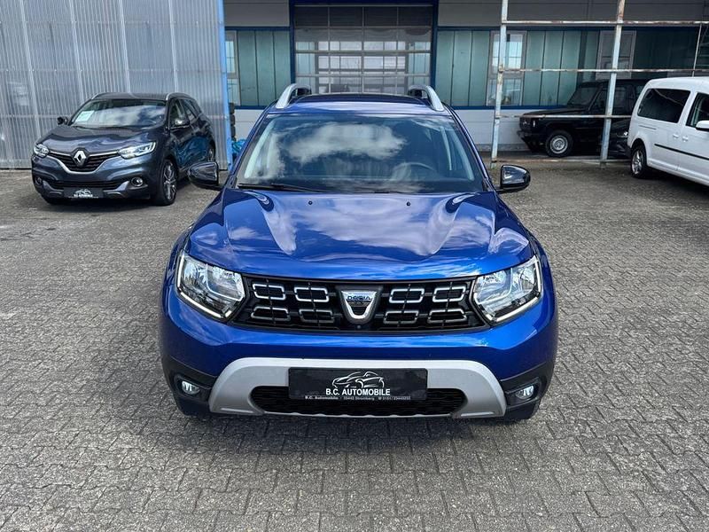 Gebraucht Dacia Duster Celebration 116 PS (85 kW) 2021 Blau SUV