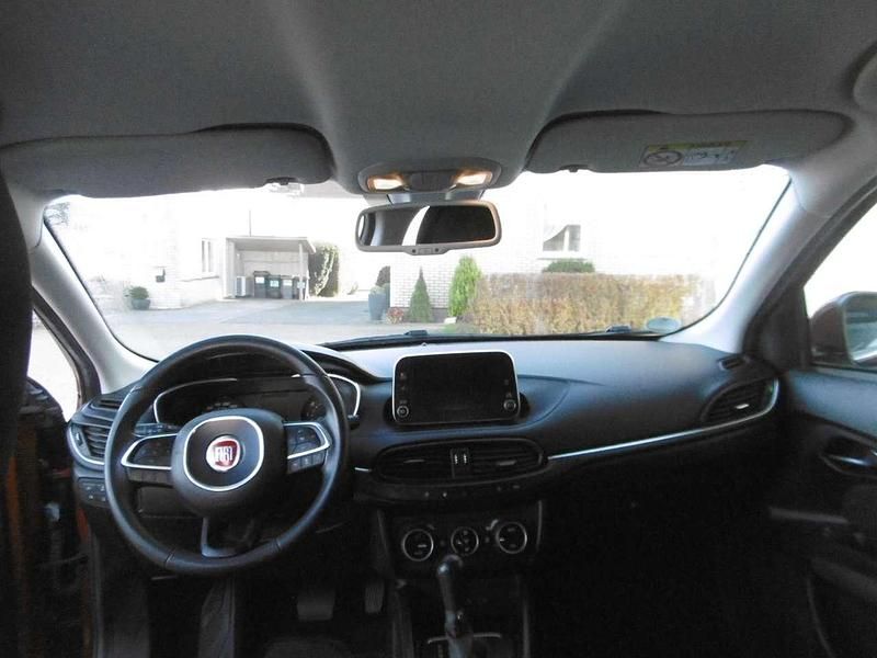 Gebraucht Fiat Tipo Lounge 120 PS (88 kW) 2019 Vr716/b Limousine