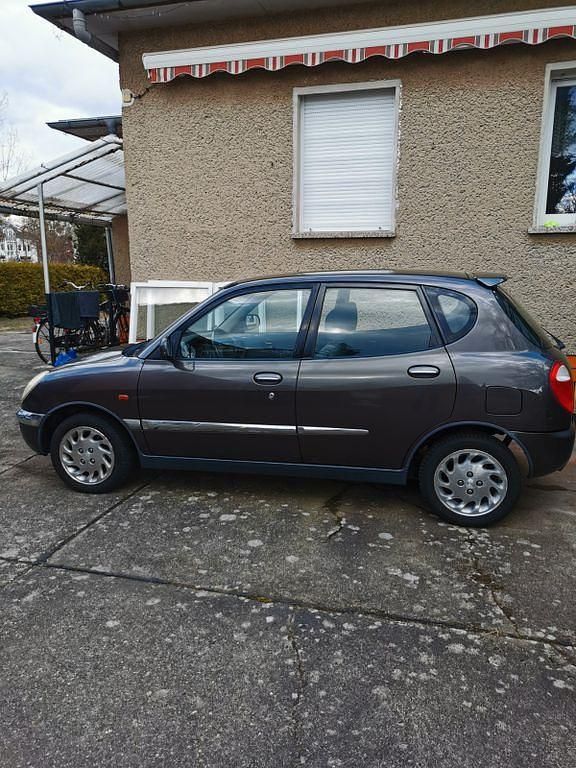 Gebraucht Daihatsu Sirion 56 PS (41 kW) 1999 Grau Kleinwagen