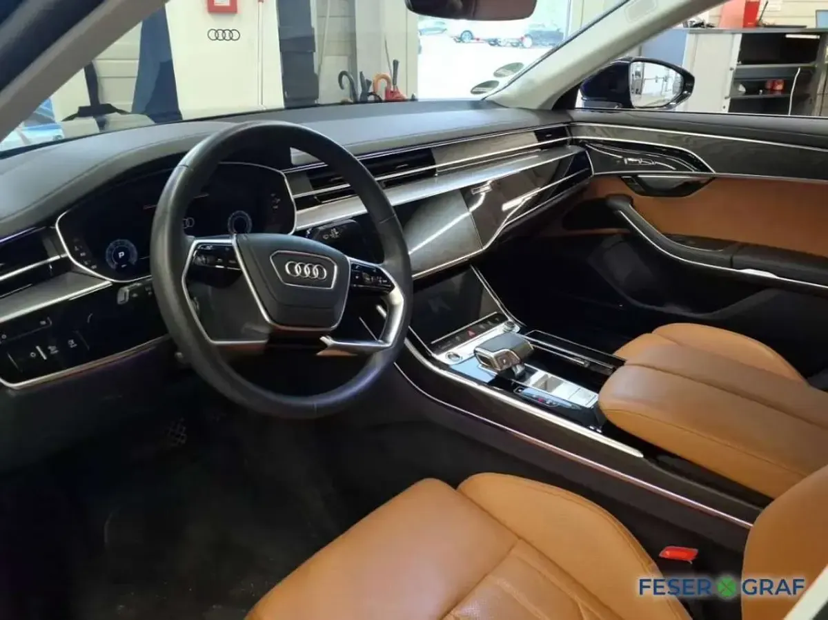 Gebraucht Audi A8L 460 PS (338 kW) 2024 Firmamentblau metallic Limousine