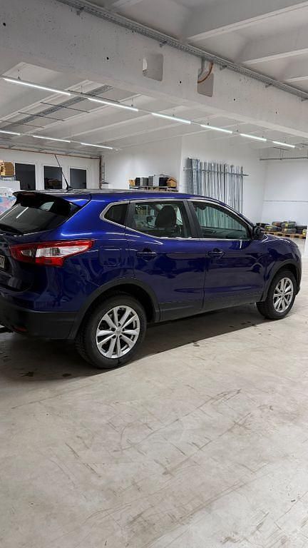 Gebraucht Nissan Qashqai 116 PS (85 kW) 2014 Blau SUV