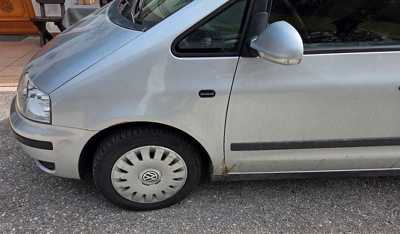 Gebraucht VW Sharan Trendline 116 PS (85 kW) 2007 Silber Van / Kleinbus