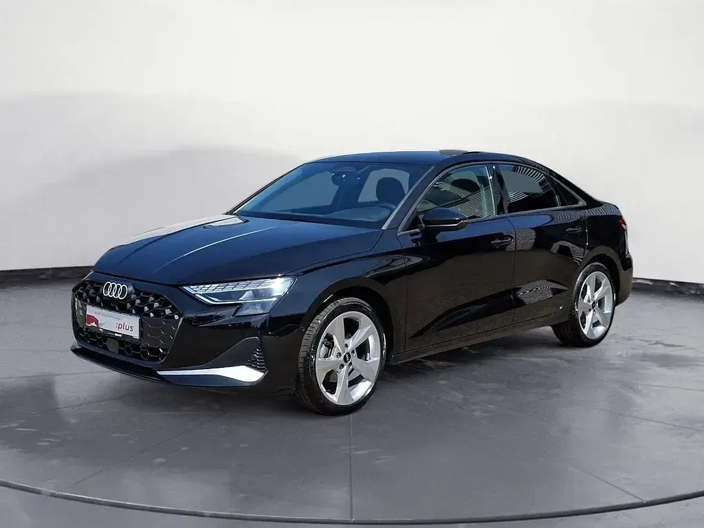 Gebraucht Audi A3 Advanced 150 PS (110 kW) 2025 Schwarz Limousine