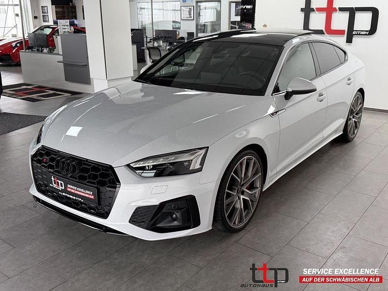 Gletscherweiß metallic Gebraucht 2022 Audi S5 Sportback Sport Kleinwagen | 53.490 € (Teuer) - Bild 1/4