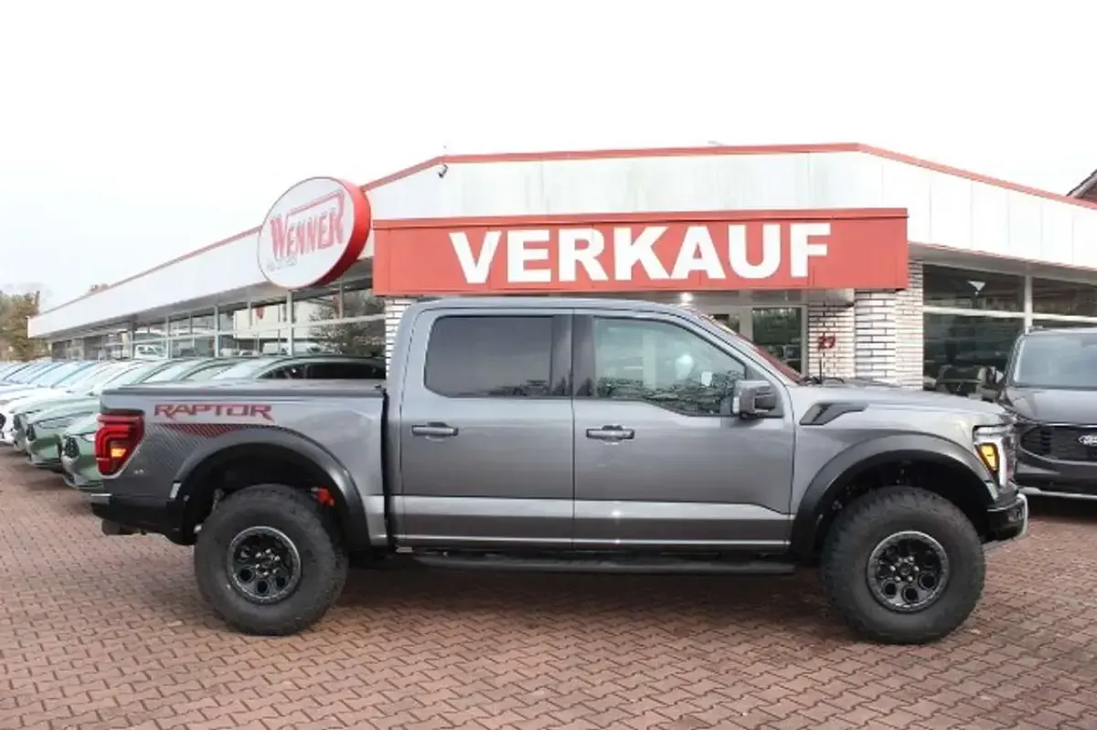 Gebraucht Ford F-150 Raptor 457 PS (336 kW) 2025 Grau Pickup
