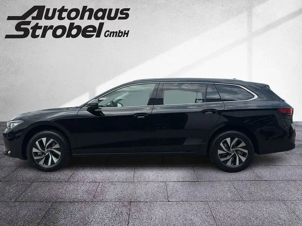Neu VW Passat Business 150 PS (110 kW) 2026 Grenadillschwarz metallic Kombi