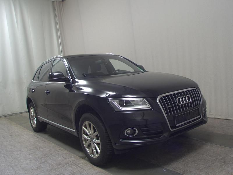 Gebraucht Audi Q5 Advanced 190 PS (139 kW) 2015 Brillantschwarz SUV