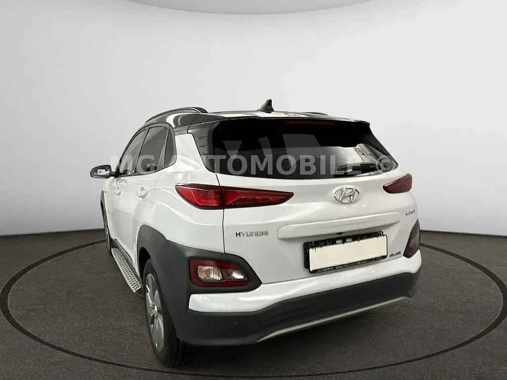 Gebraucht Hyundai Kona Premium 150 kW (204 PS) 2020 Weiß SUV
