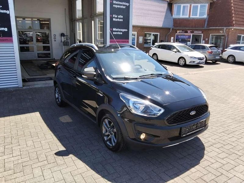 Gebraucht Ford Ka Active 86 PS (63 kW) 2019 Iridiumschwarz metallic Kleinwagen