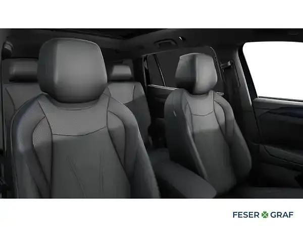 Neu VW Tayron 272 PS (200 kW) 2026 Grenadillschwarz metallic SUV