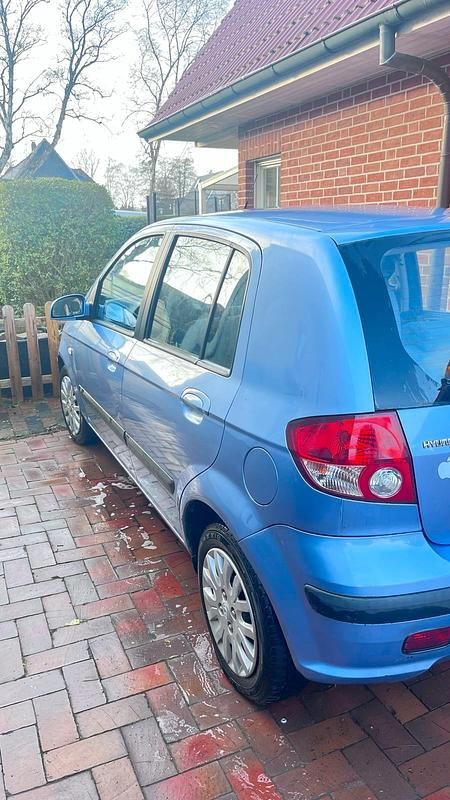 Gebraucht Hyundai Getz 63 PS (46 kW) 2004 Blau Kleinwagen