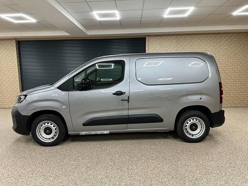 Neu Citroën Berlingo 102 PS (75 kW) 2026 Van / Kleinbus