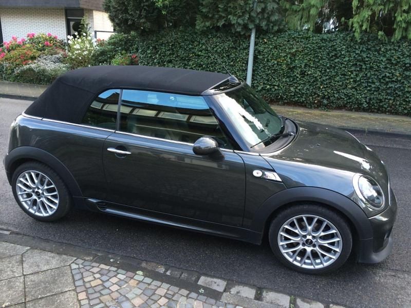 Gebraucht Mini Cooper SD 143 PS (105 kW) 2011 Schwarz Kleinwagen