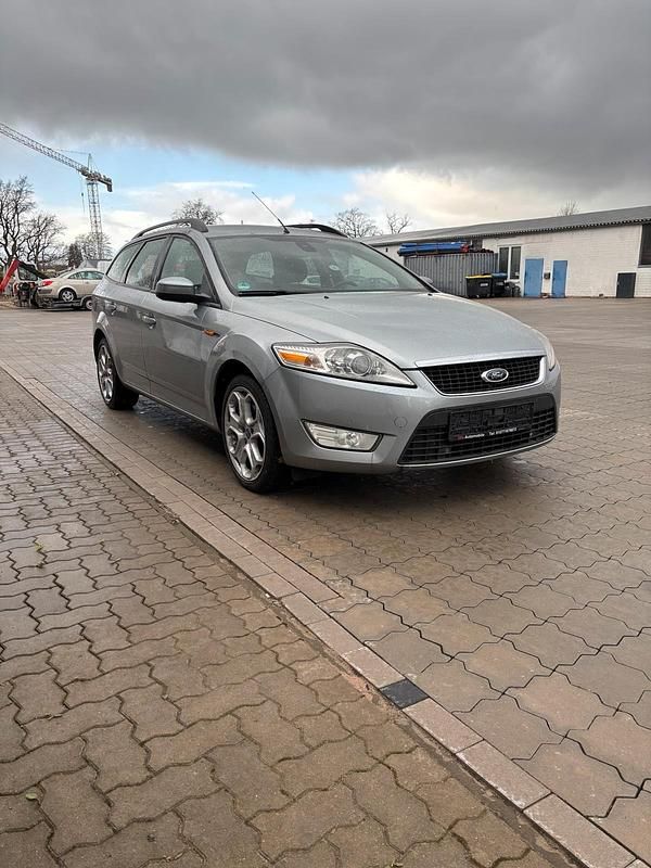 Gebraucht Ford Mondeo Titanium 140 PS (102 kW) 2008 Silber Kombi