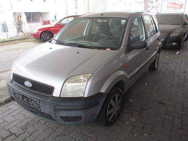Silber Gebraucht 2005 Ford Fusion Ambiente Limousine | 1.950 € (Fairer Preis) - Bild 1/4