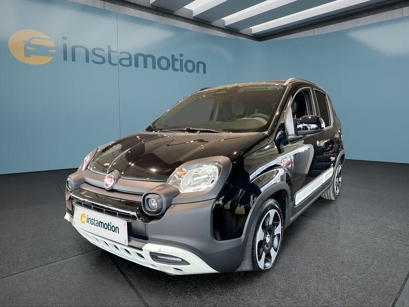 Neu Fiat Panda Cross Cross 65 PS (47 kW) 2025 Schwarz Kleinwagen