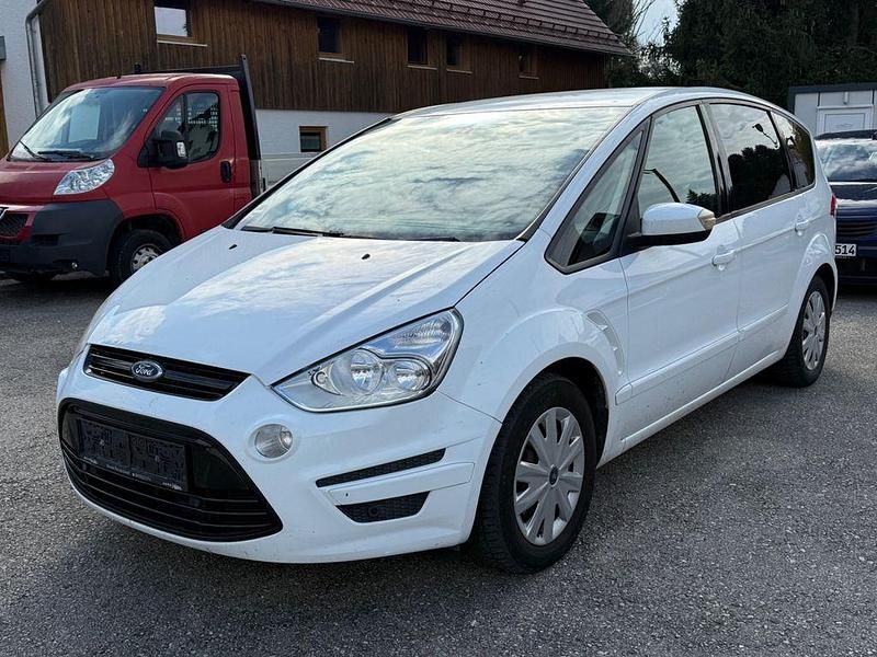 Weiß Gebraucht 2012 Ford S-MAX Trend Van / Kleinbus | 3.499 € (Superpreis) - Bild 1/4