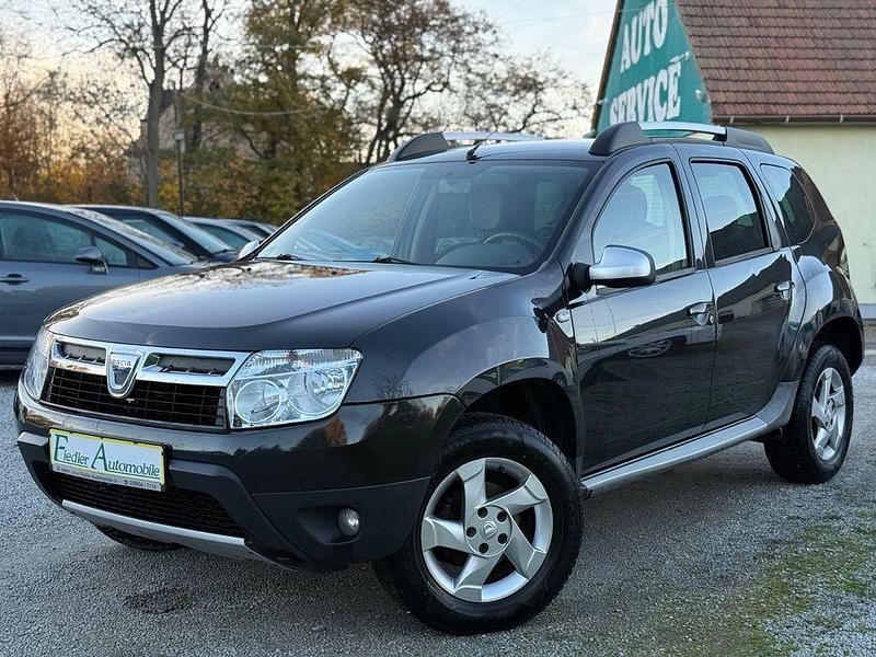 Schwarz Gebraucht 2012 Dacia Duster Prestige SUV | 6.490 € (Fairer Preis) - Bild 1/4