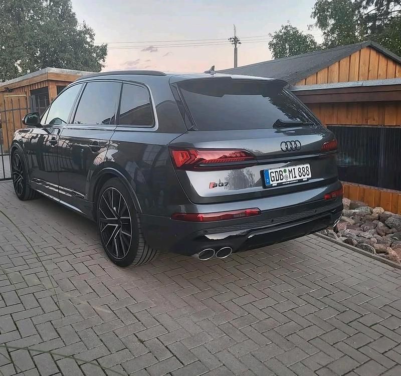 Gebraucht Audi SQ7 Design 507 PS (372 kW) 2021 Grau SUV