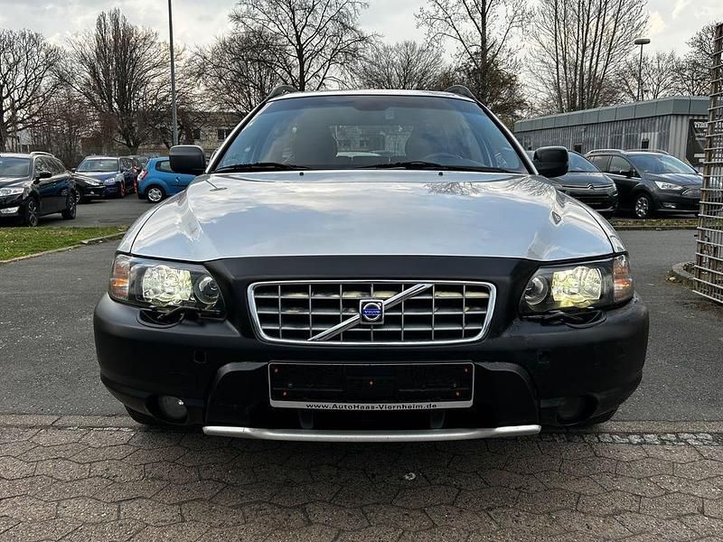 Gebraucht Volvo XC70 163 PS (119 kW) 2003 Silber Kombi