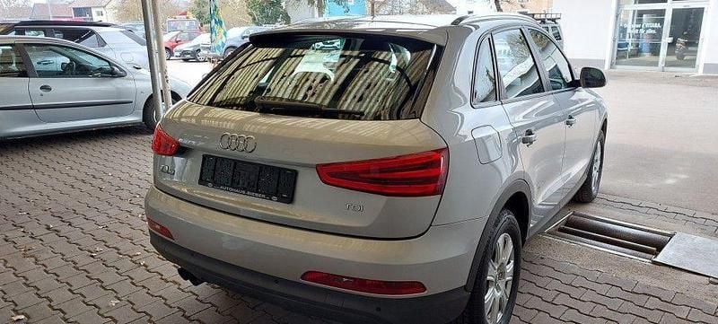 Gebraucht Audi Q3 140 PS (102 kW) 2012 Silber SUV
