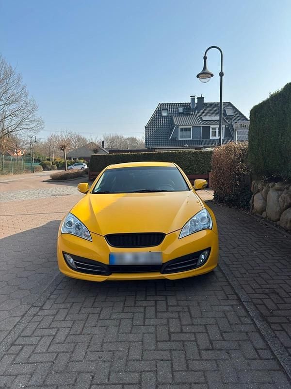 Gebraucht Hyundai Genesis 303 PS (222 kW) 2012 Gelb Coupé