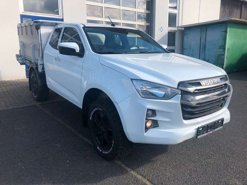 Neu Isuzu D-Max 163 PS (119 kW) 2025 Splash white Abholung