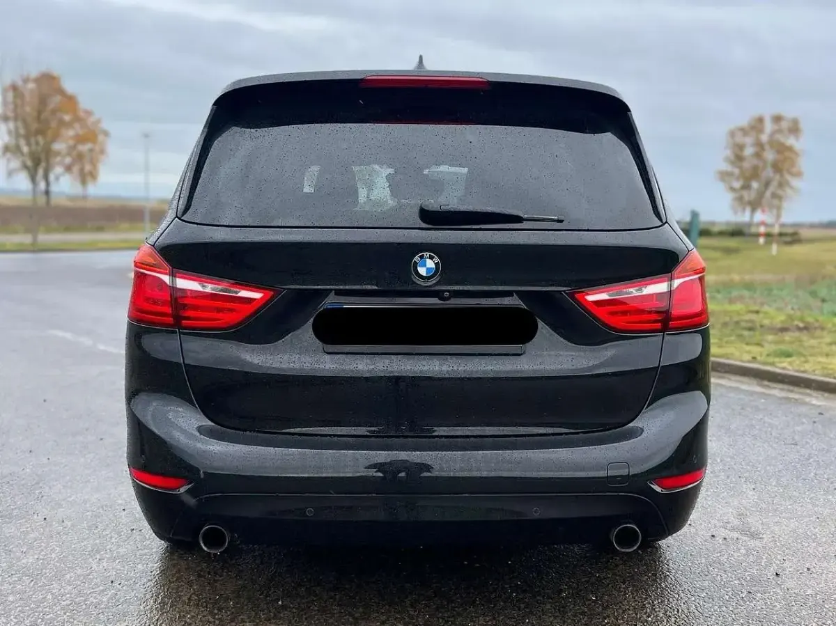 Gebraucht BMW 220 Advantage 192 PS (141 kW) 2017 Schwarz Kombi