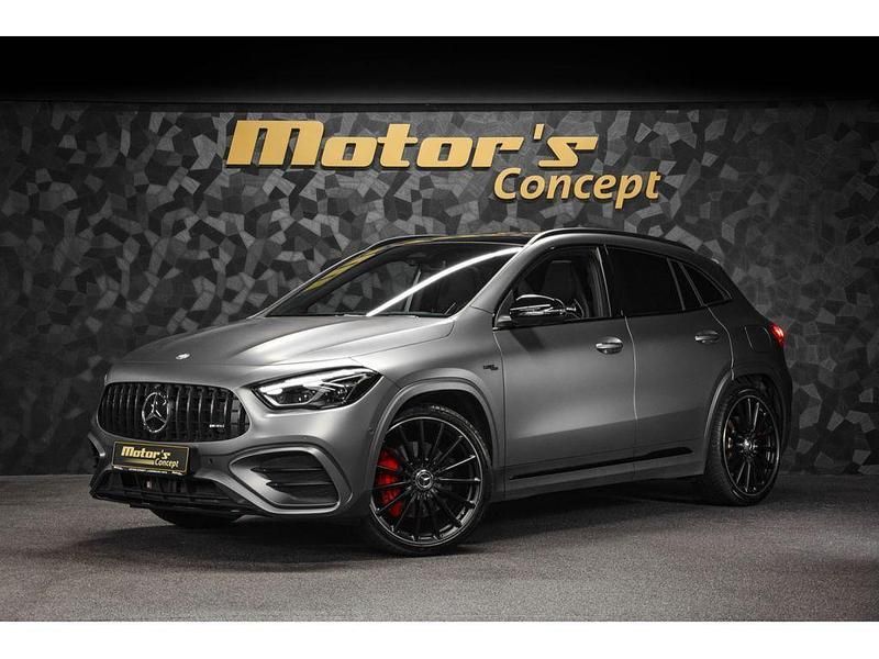 Grau Gebraucht 2023 Mercedes GLA35 AMG AMG SUV | 59.990 € (Teuer) - Bild 1/4