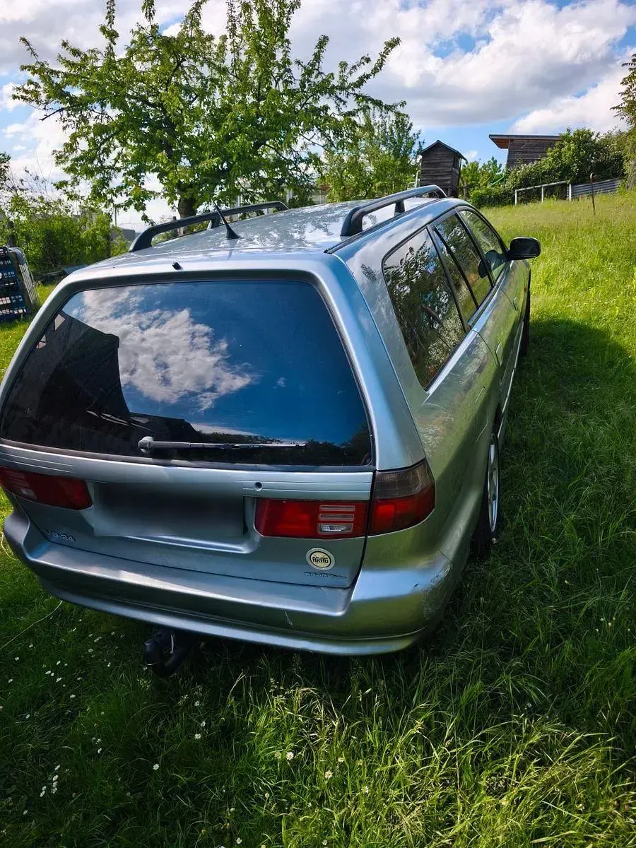 Gebraucht Mitsubishi Galant 163 PS (119 kW) 1998 Blau Kombi