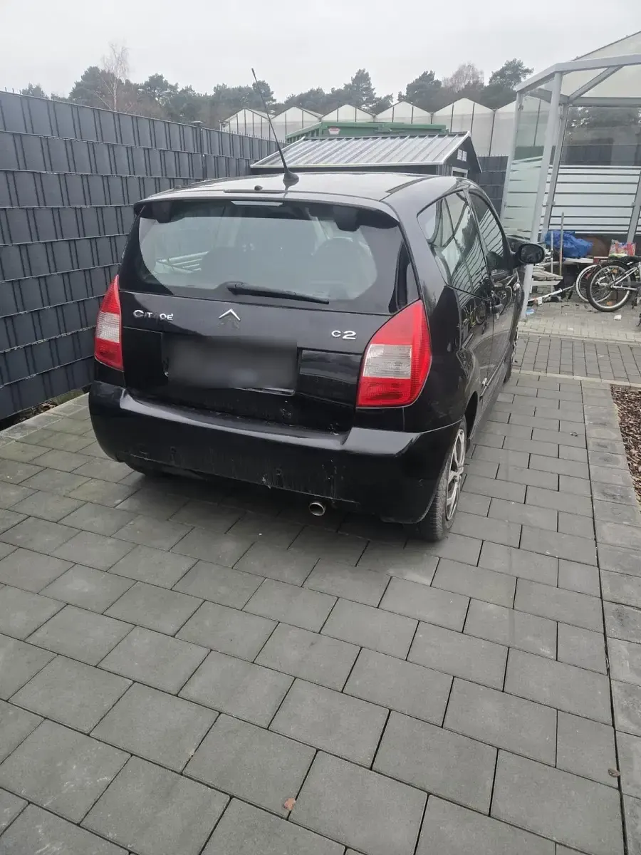 Gebraucht Citroën C2 99 PS (72 kW) 2006 Schwarz Kleinwagen