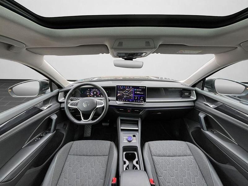 Gebraucht VW Tayron Life 150 PS (110 kW) 2025 Grenadillschwarz metallic (metallic) SUV