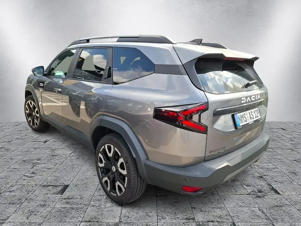Gebraucht Dacia Bigster Journey 156 PS (114 kW) 2026 Grau SUV