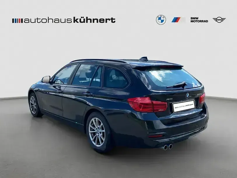 Gebraucht BMW 320 Advantage 190 PS (139 kW) 2017 Schwarz Kombi