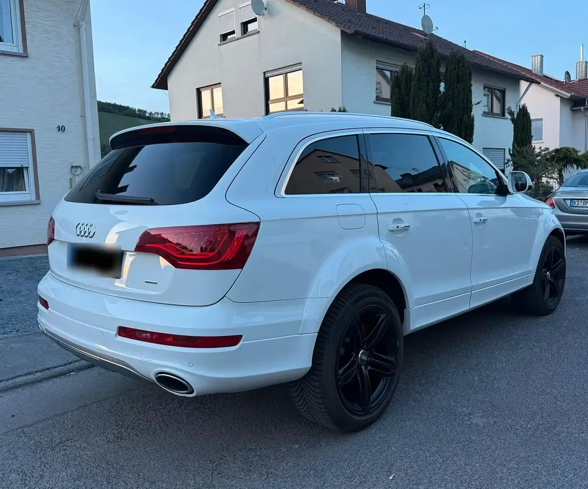 Używany Audi Q7 Ambiente 245 KM (180 kW) 2015 Biały SUV