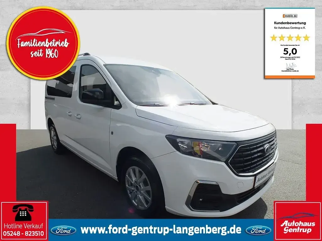 Gebraucht Ford Grand Tourneo Connect Titanium 122 PS (89 kW) 2024 Weiß Van / Kleinbus