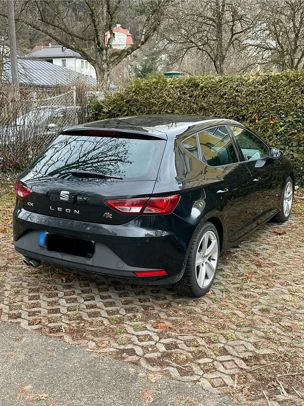 Usata Seat Leon FR 184 CV (135 kW) 2016 Nero Utilitaria