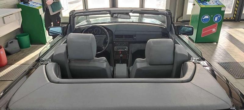 Gebraucht Mercedes SL300 Elegance 190 PS (139 kW) 1992 Grau Cabrio