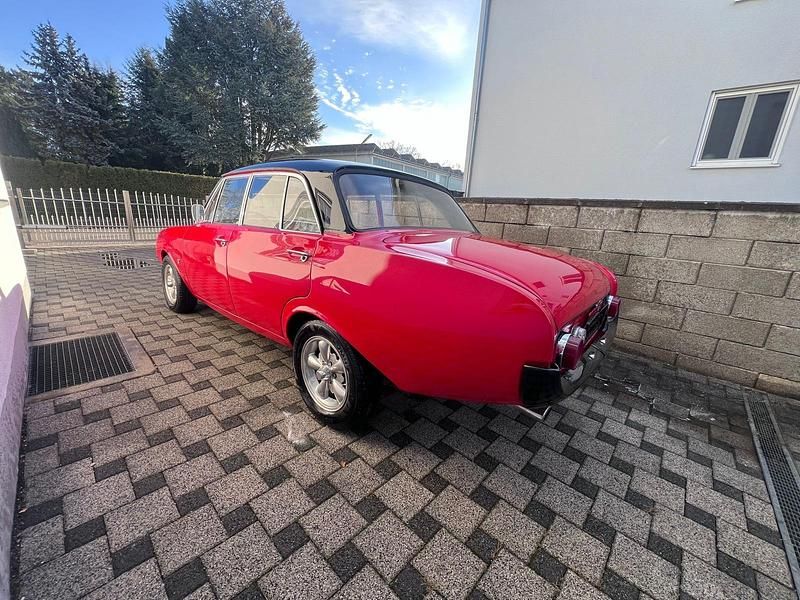 Gebraucht Ford 17M 65 PS (47 kW) 1964 Rot Limousine