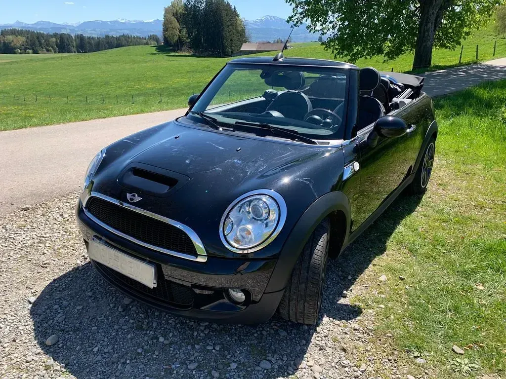 Gebraucht Mini Cooper S Cabriolet 174 PS (127 kW) 2010 Schwarz Cabrio