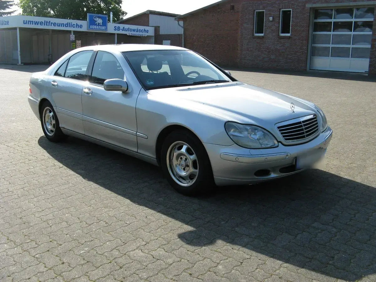 Gebraucht Mercedes S320 220 PS (161 kW) 2001 Silber Limousine