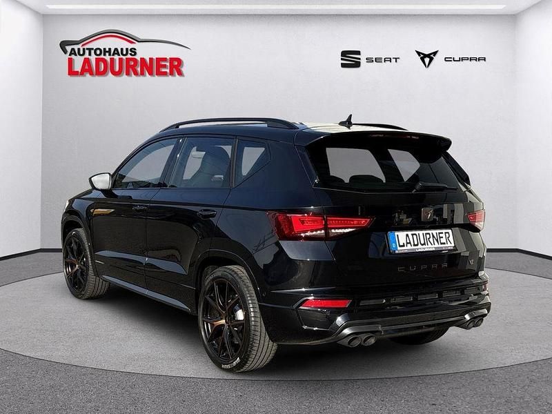 Neu Cupra Ateca VZ 300 PS (220 kW) 2026 Weiss SUV