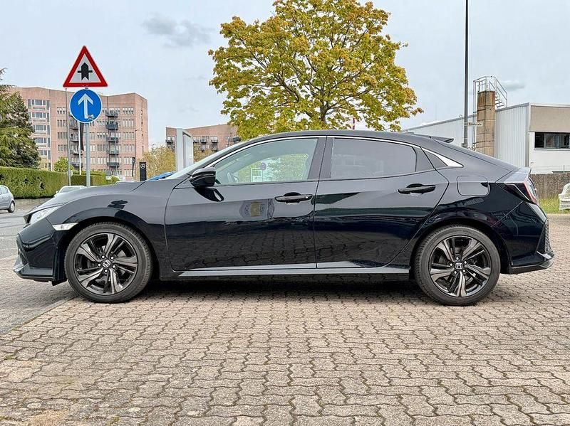 Gebraucht Honda Civic 129 PS (94 kW) 2018 Schwarz Limousine