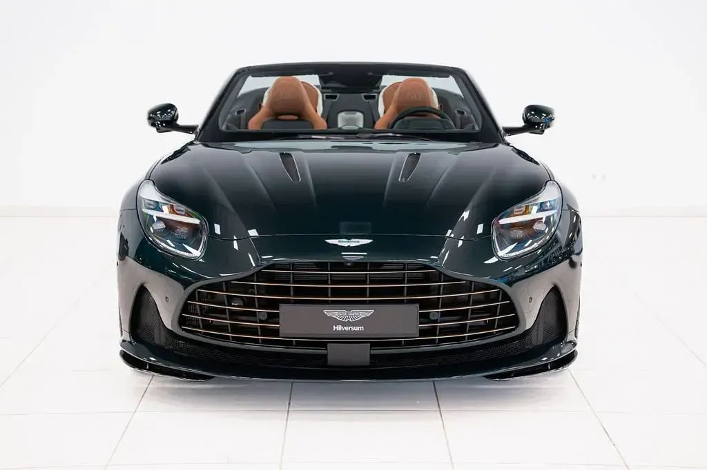 Neu Aston Martin DB12 680 PS (500 kW) 2026 Grün