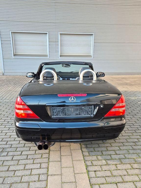 Gebraucht Mercedes SLK200 136 PS (100 kW) 1998 Schwarz Cabrio