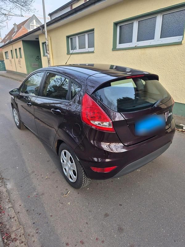 Gebraucht Ford Fiesta 86 PS (63 kW) 2009 Kleinwagen