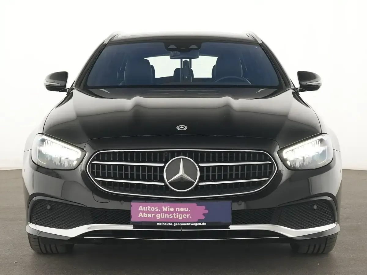 Gebraucht Mercedes E220 Avantgarde 200 PS (147 kW) 2023 Obsidianschwarz