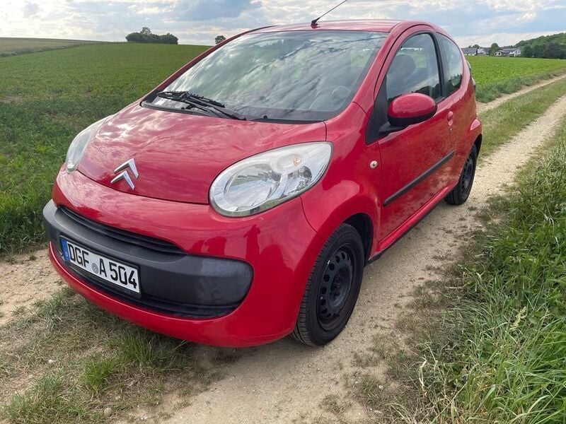 Rot Gebraucht 2008 Citroën C1 Kleinwagen | 1.500 € (Guter Preis) - Bild 1/4