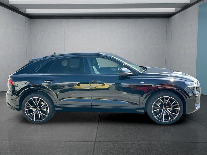 Gebraucht Audi Q8 286 PS (210 kW) 2025 Schwarz SUV