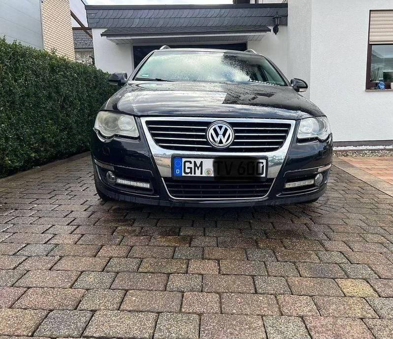 Gebraucht VW Passat Highline 140 PS (102 kW) 2008 Schwarz Limousine